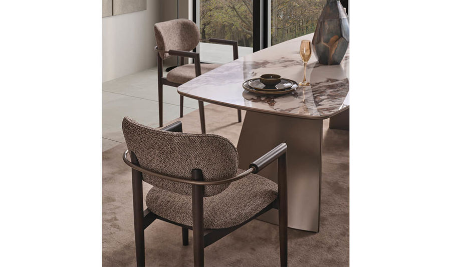 Lotus Yemek Odası resmi