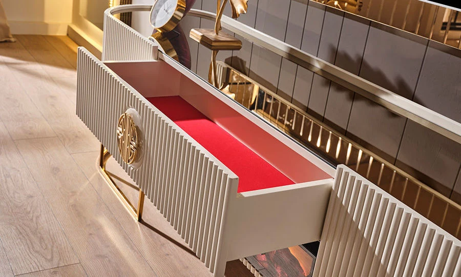 Gucci Ekru Yemek Odası Takımı